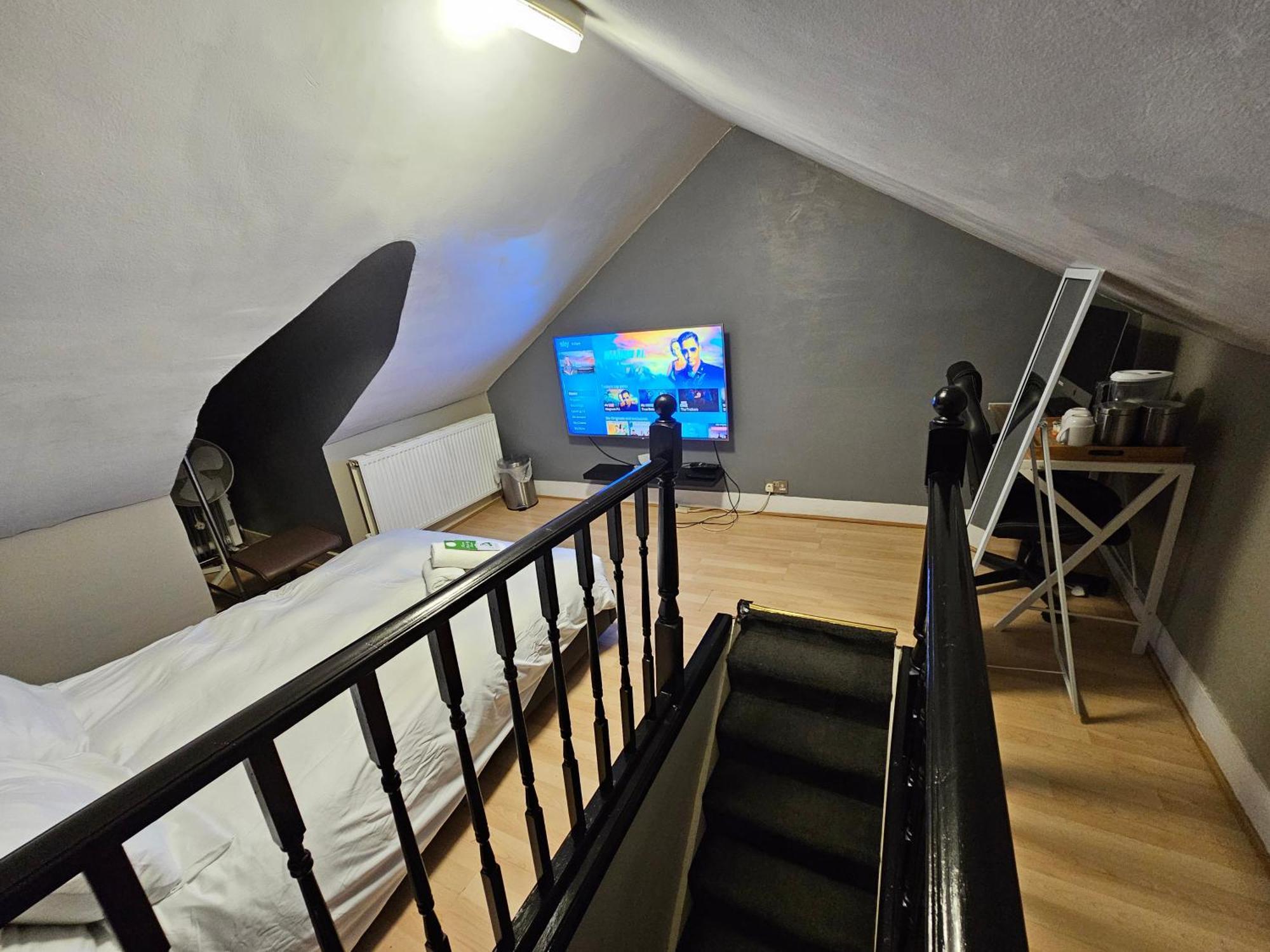Umbrella Properties London Excel Εξωτερικό φωτογραφία