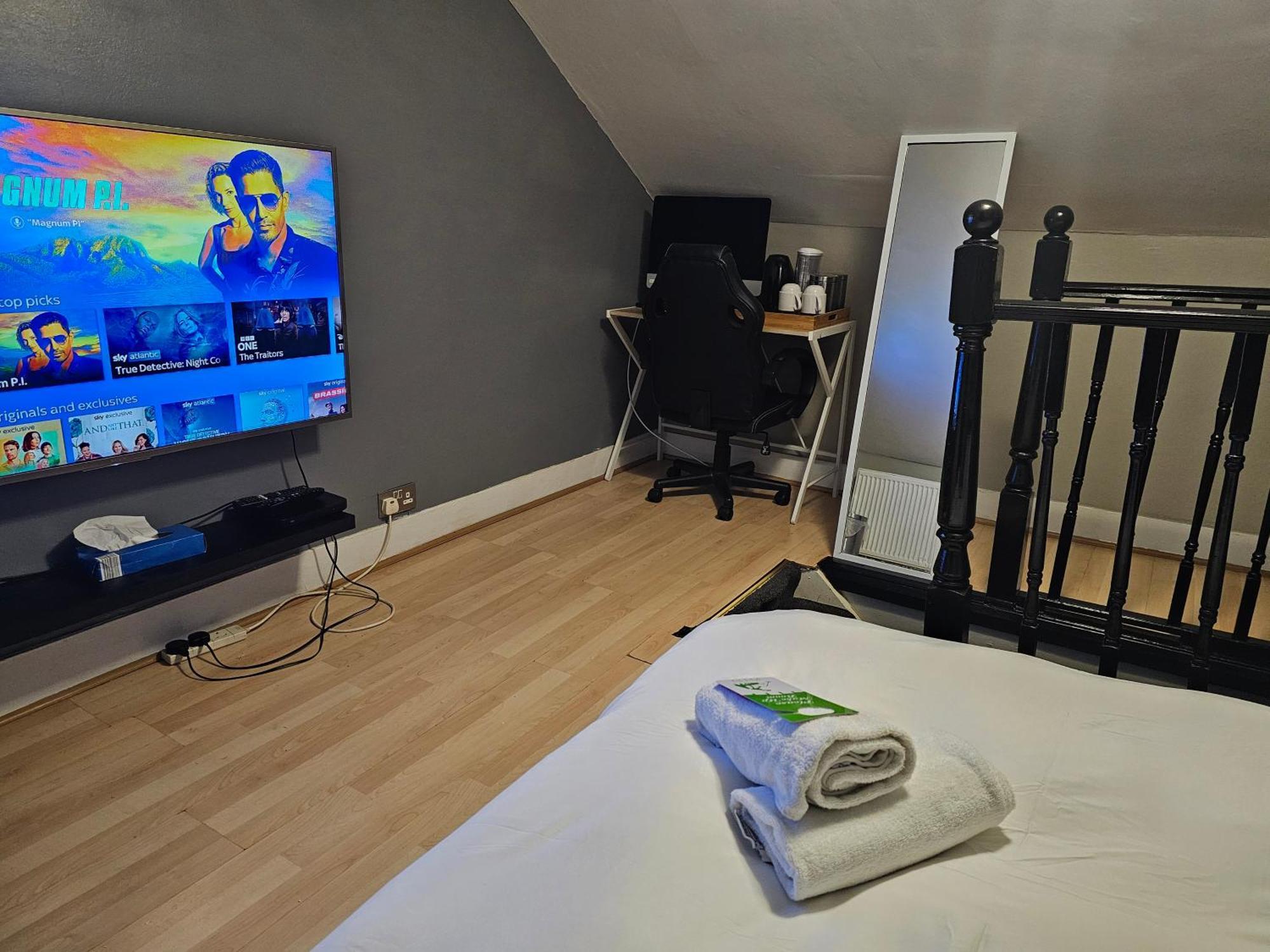 Umbrella Properties London Excel Εξωτερικό φωτογραφία
