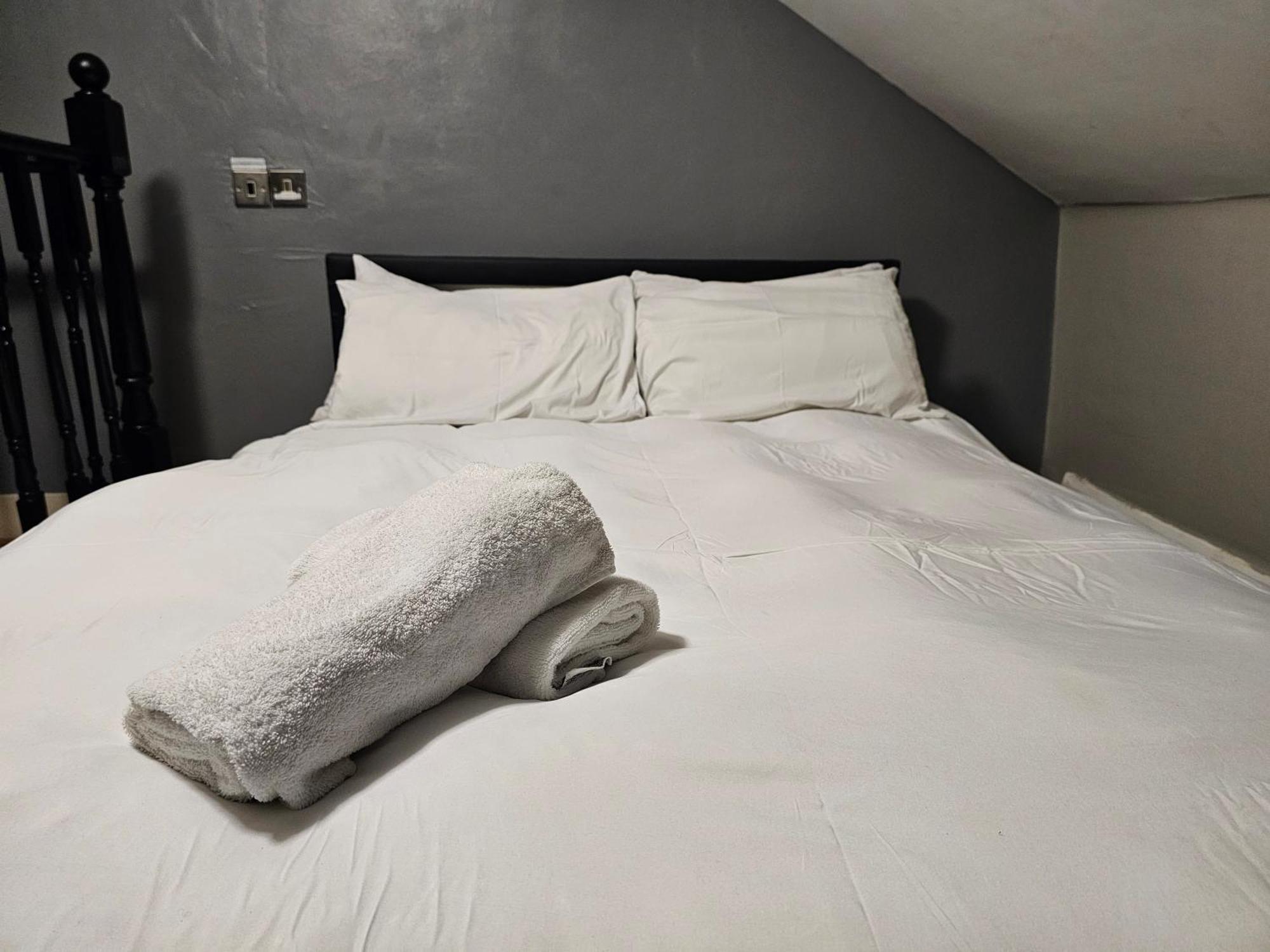 Umbrella Properties London Excel Εξωτερικό φωτογραφία