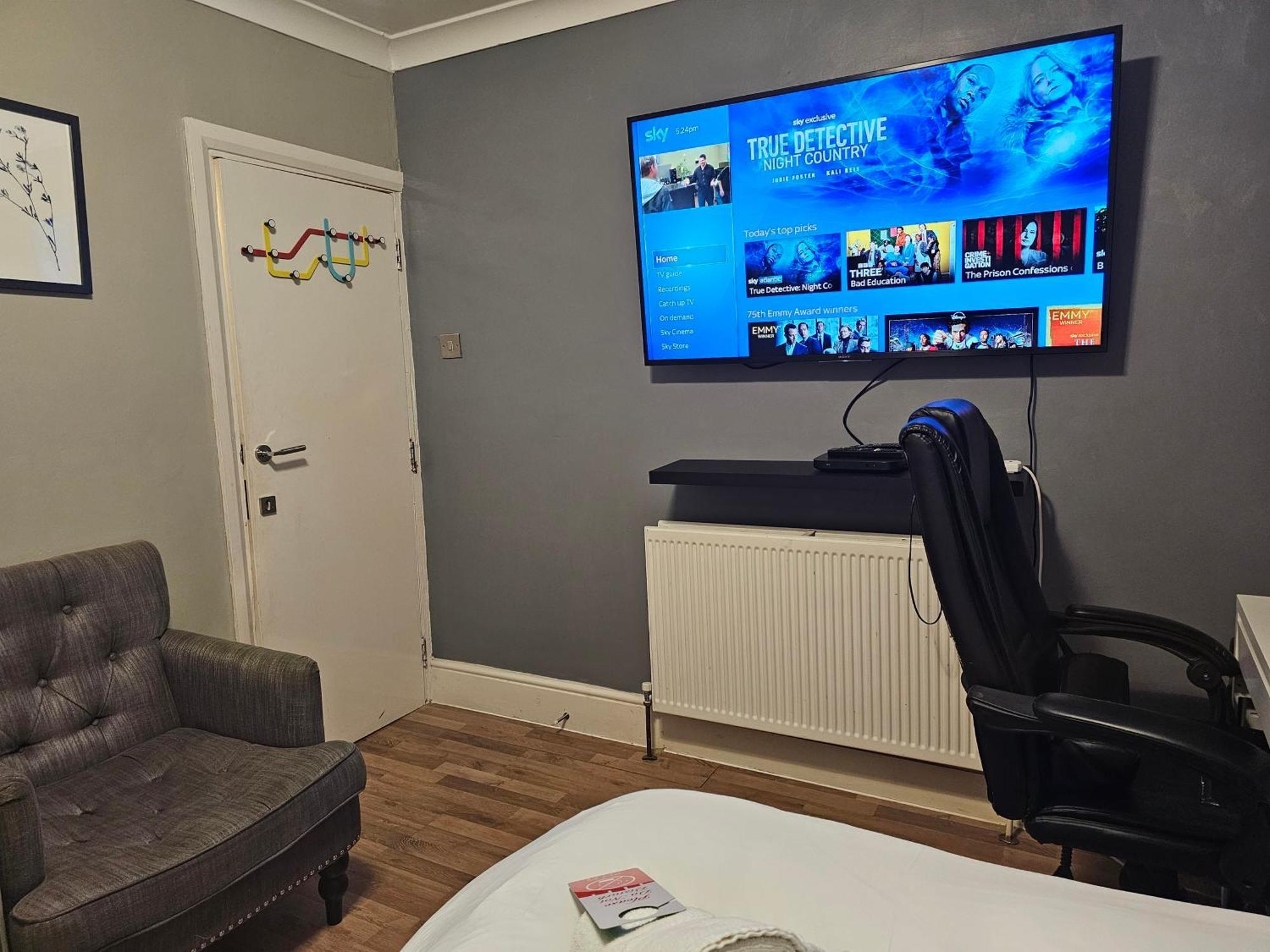 Umbrella Properties London Excel Εξωτερικό φωτογραφία